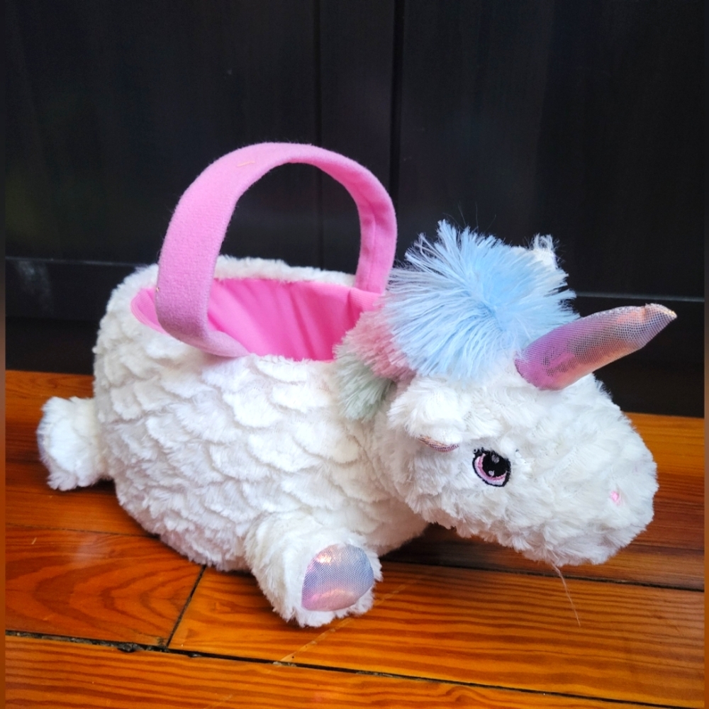 Nwot Plush Stuffed Animal Unicorn Easter Basket - Picture 1 of 7